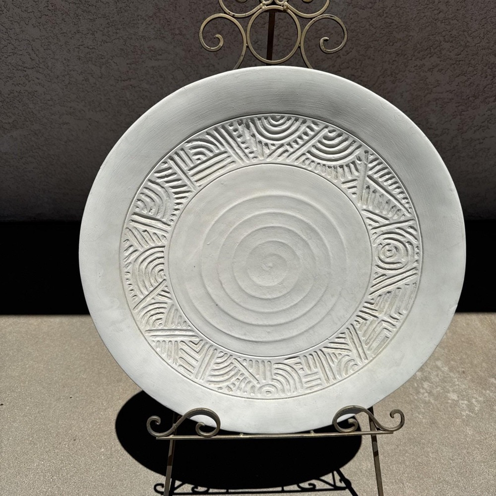 Mid 20th Century Southwestern Style Chalkware Art Sculpture Charger Plate‎ Stand